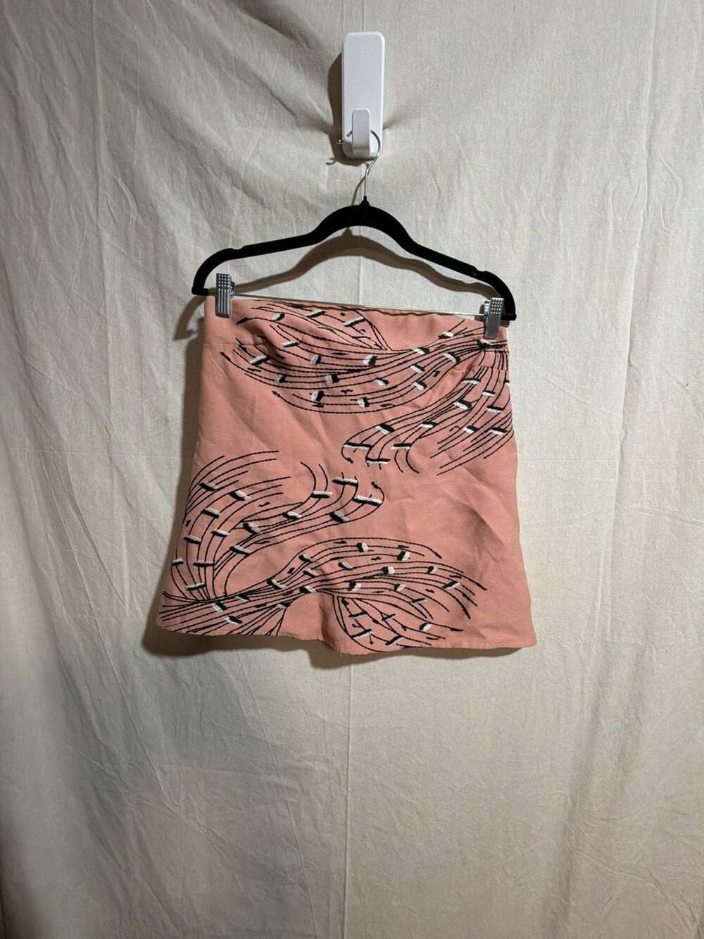 C/MEO COLLECTIVE Women's Pink Mini Skirt with Abstract Stitch Detail Size XS